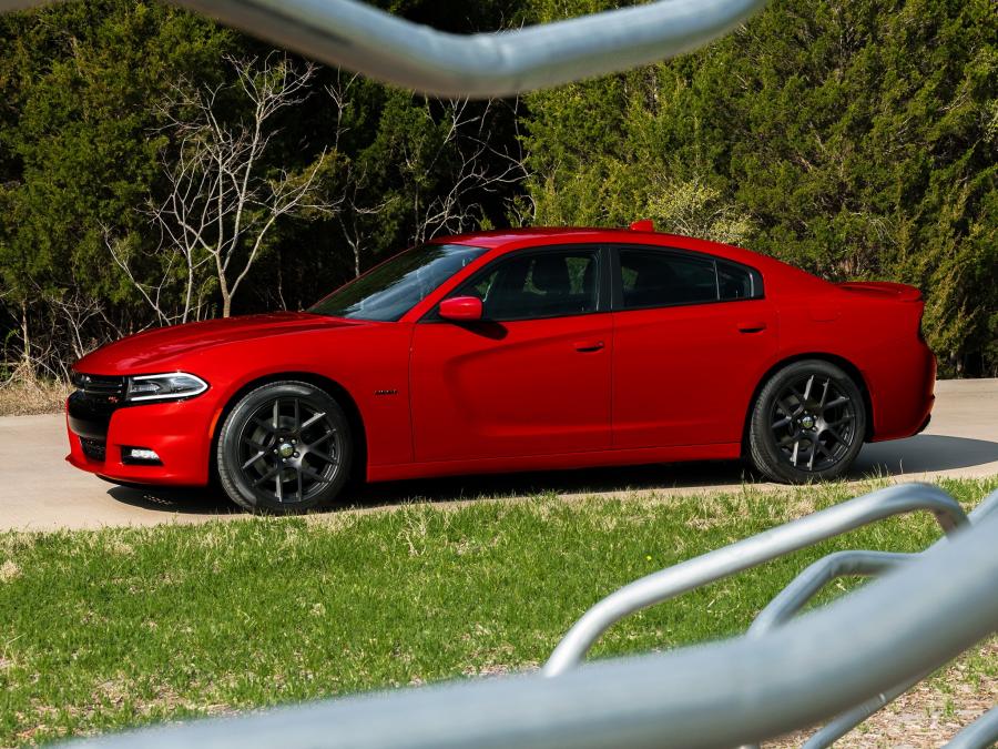  Dodge Charger R/T 2015 года  (фото 9 из 61)
